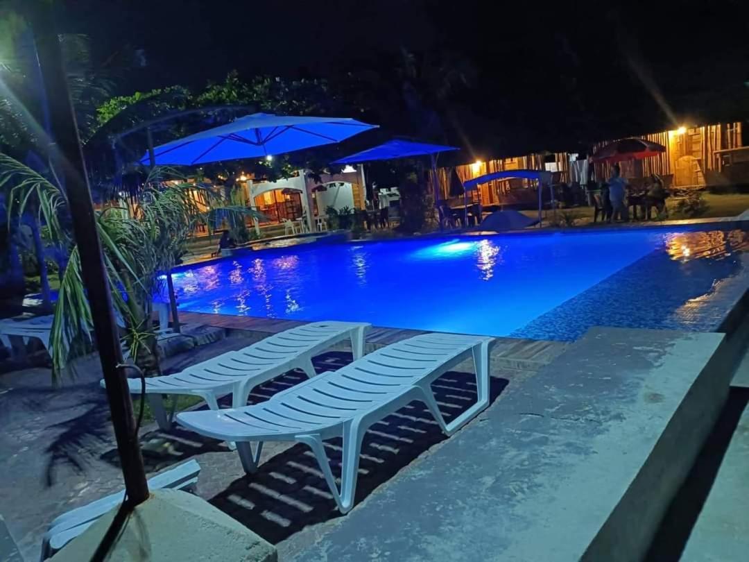 Rrj'S Beach Resort Oslob Exteriér fotografie